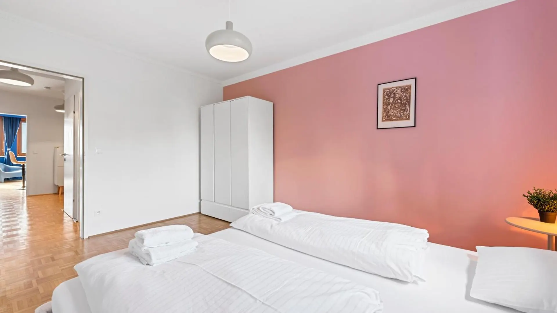 4Ty3 Apartments - Naschmarkt City Apartment Is Calling Viena Austria
