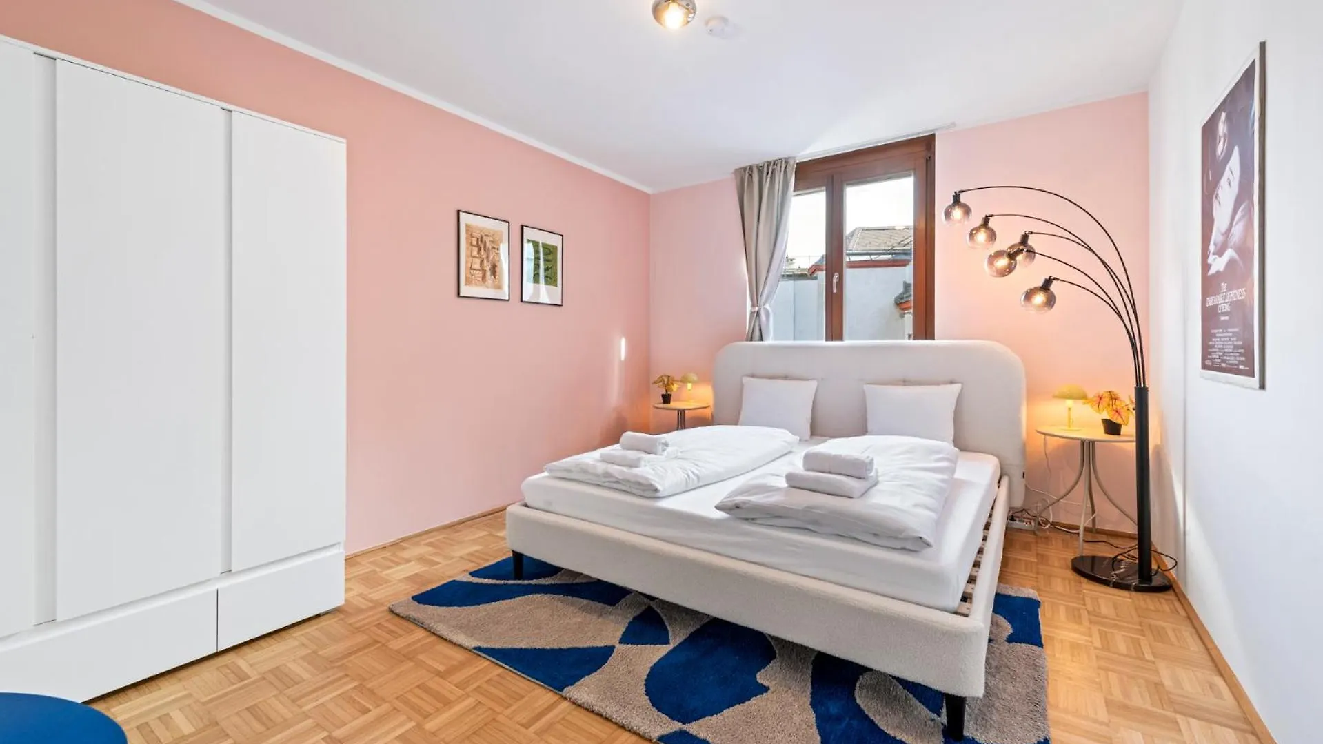 4Ty3 Apartments - Naschmarkt City Apartment Is Calling Viena Austria