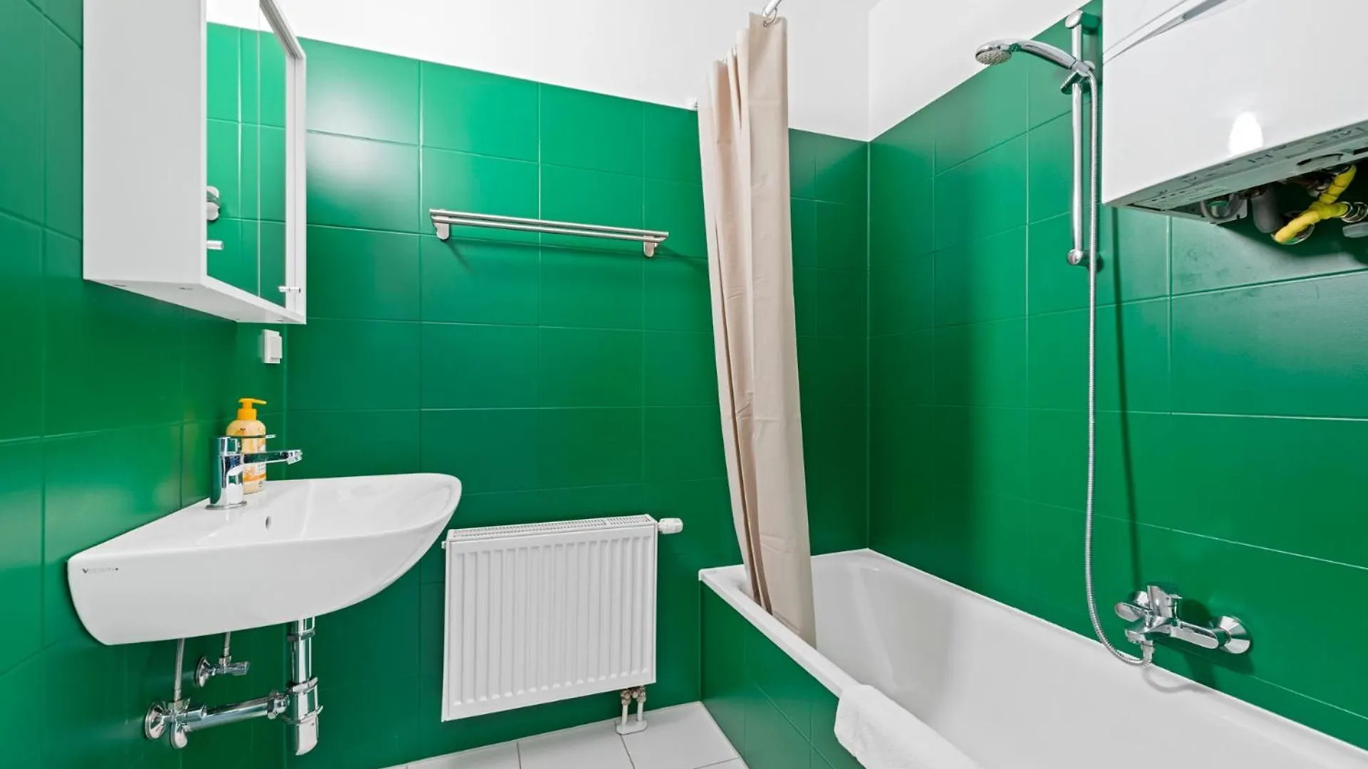 4Ty3 Apartments - Naschmarkt City Apartment Is Calling Viena Austria