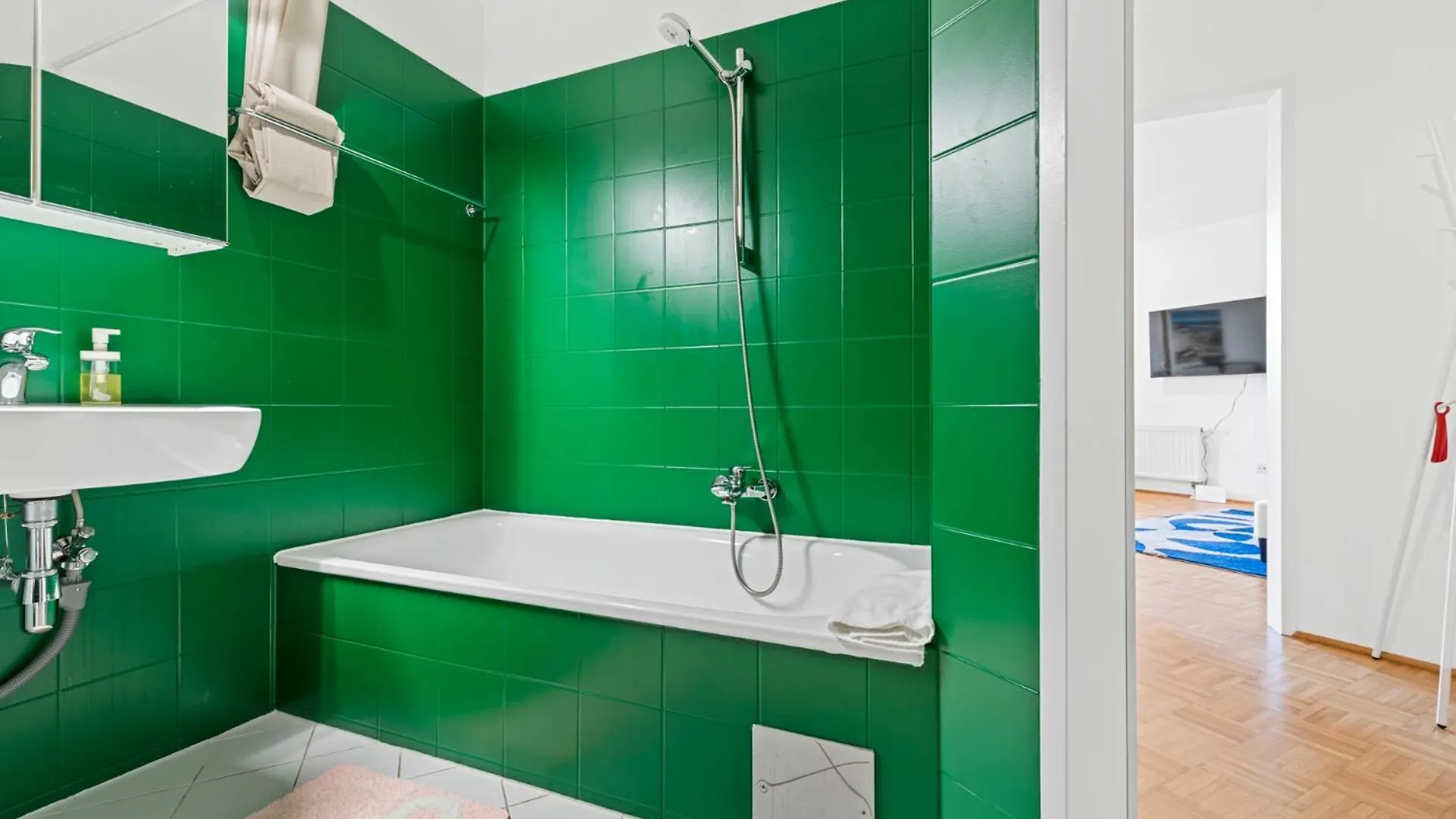4Ty3 Apartments - Naschmarkt City Apartment Is Calling Vienna Austria